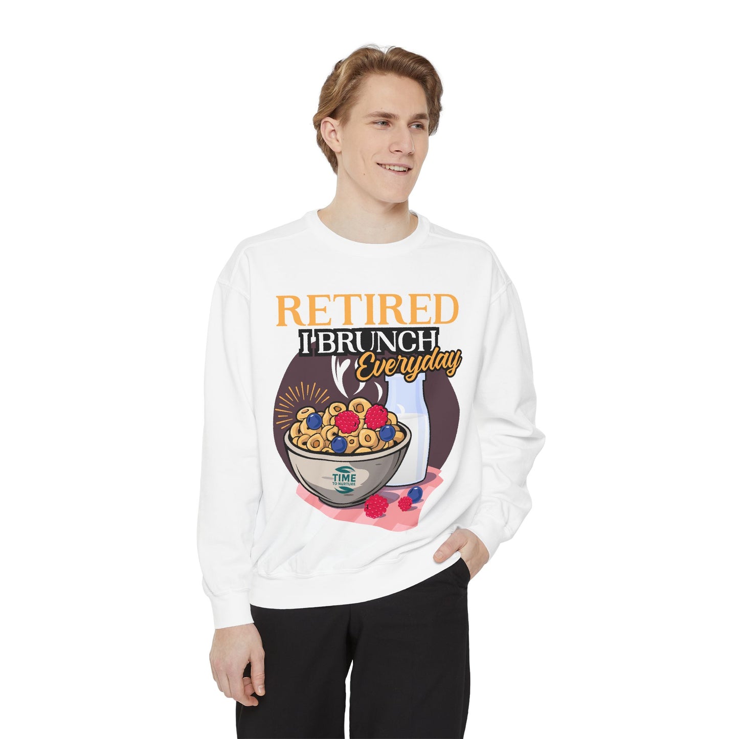 "Retired, I Brunch Every Day" Unisex Sweatshirt – Comfortable and Stylish Pullover for Retirees Who Love Relaxing and Brunching, Perfect for Casual Days at Home or Out with Friends.